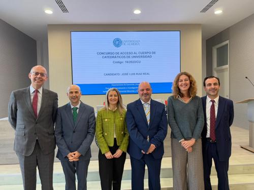 JOSÉ LUIS RUIZ LEAL, NUEVO CATEDRÁTICO DEL ÁREA DE COMERCIALIZACIÓN E INVESTIGACIÓN DE MERCADOS DE LA UNIVERSIDAD DE ALMERÍA 