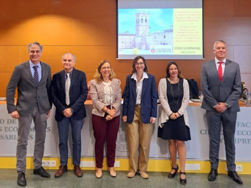 ESTHER CALDERÓN MONGE, NUEVA PROFESORA CATEDRÁTICA DE UNIVERSIDAD DEL ÁREA DE COMERCIALIZACIÓN E INVESTIGACIÓN DE MERCADOS DE LA UNIVERSIDAD DE BURGOS