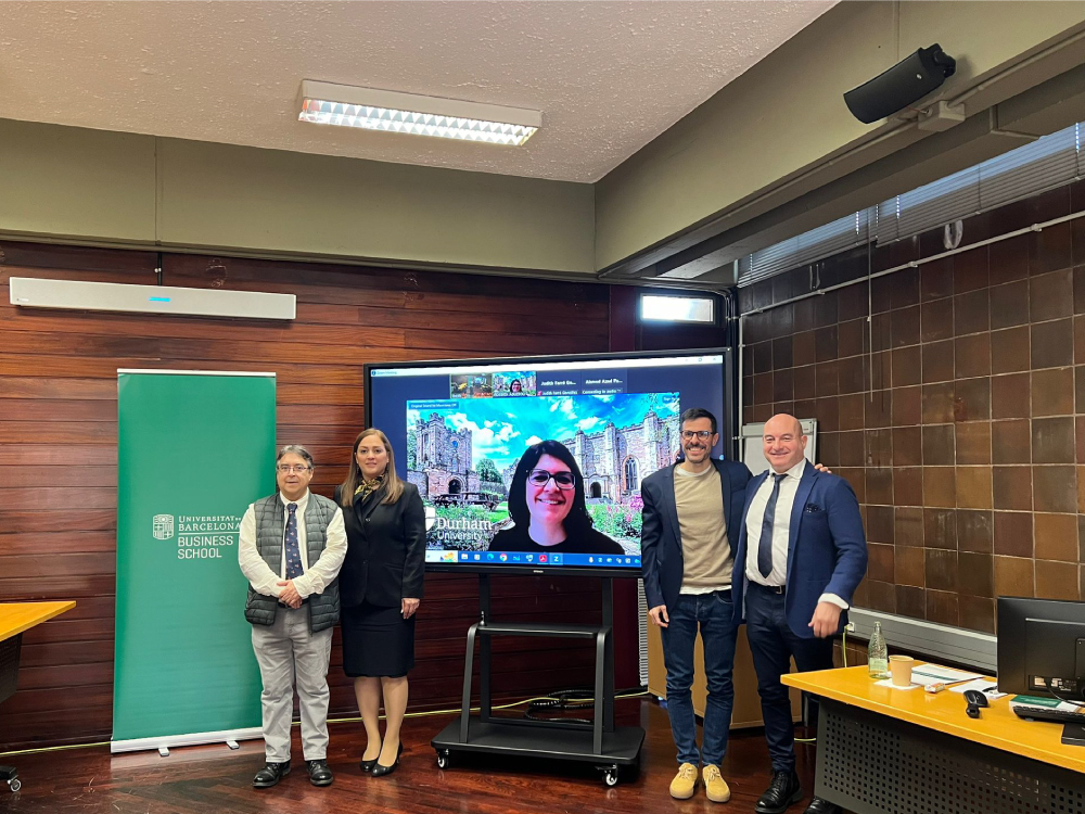 Sara Pahlevan, nueva doctora de la Universitat de Barcelona 
