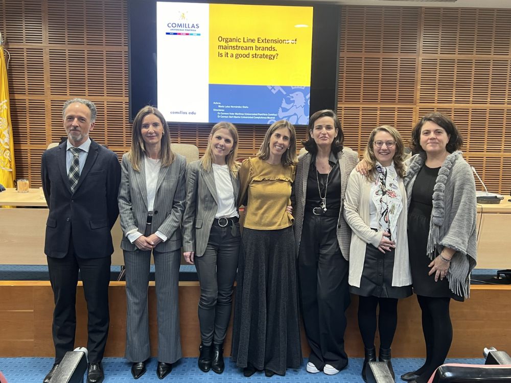 Mª Luisa Hernández Olalla, nueva doctora de la Universidad Pontificia de Comillas 