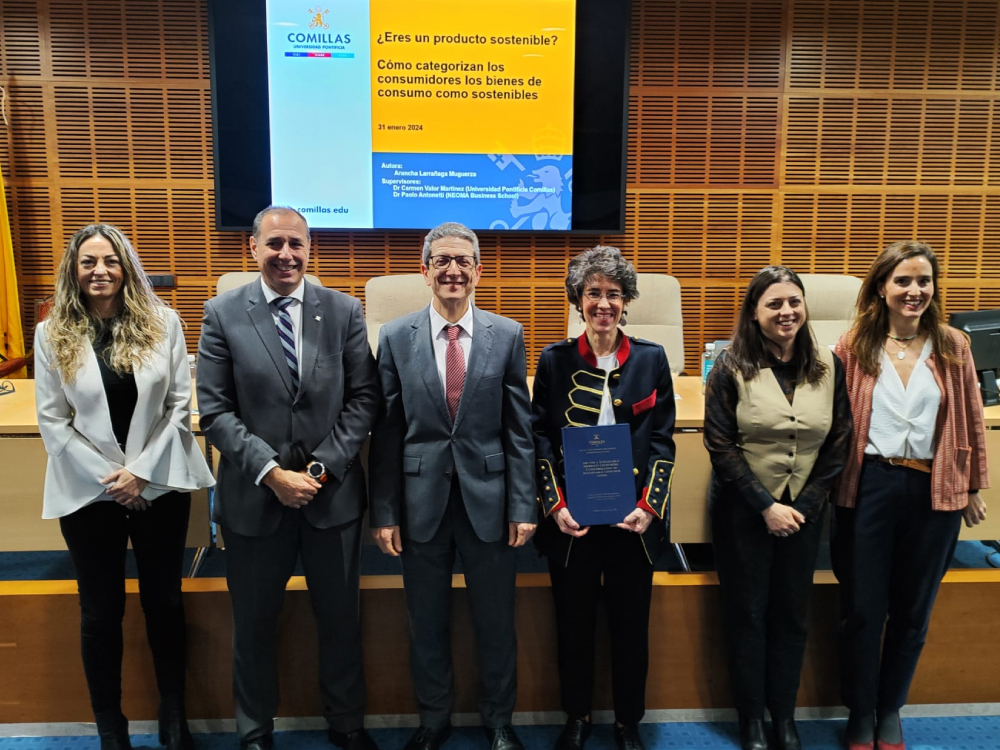 Arancha Larrañaga Muguerza, nueva doctora de la Universidad Pontificia de Comillas 