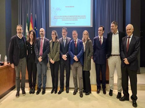 JOSÉ MIGUEL HOLGADO, NUEVO DOCTOR DE LA UNIVERSIDAD DE SEVILLA 