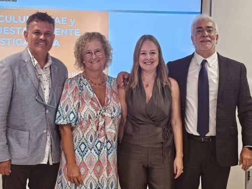 p-Catedra Walesska Schlesinger