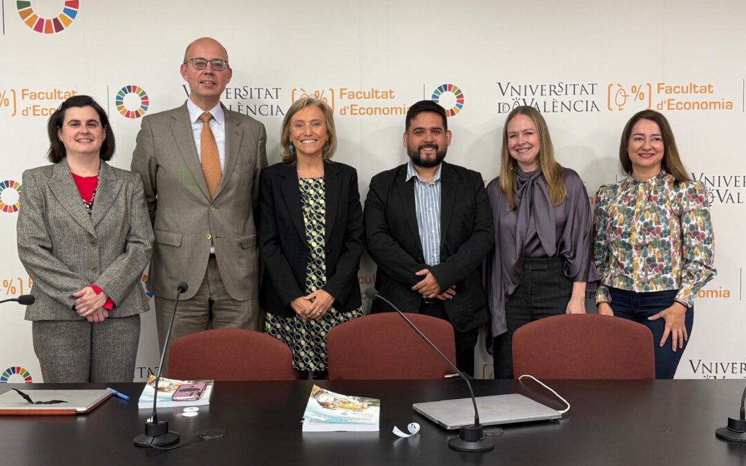 MANUEL ANTONIO ESCOBAR FARFÁN, NUEVO DOCTOR POR LA UNIVERSITAT DE VALÈNCIA 