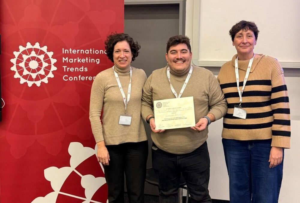 Álvaro Saavedra Montejo recibe el Best PhD Thesis Award at the International Marketing Trends Conference 2026 