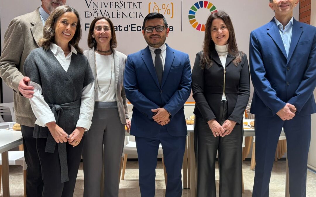 FRANCISCO BENÍTEZ LUZURIAGA, NUEVO DOCTOR POR LA UNIVERSITAT DE VALÈNCIA